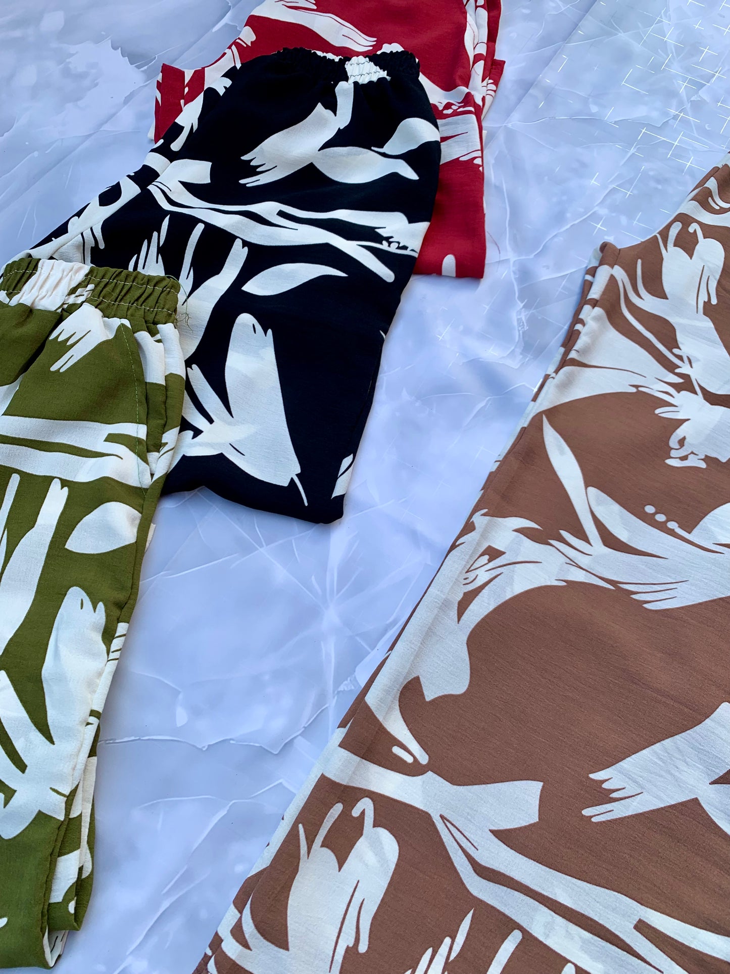 Pantalones frescos de lino flores