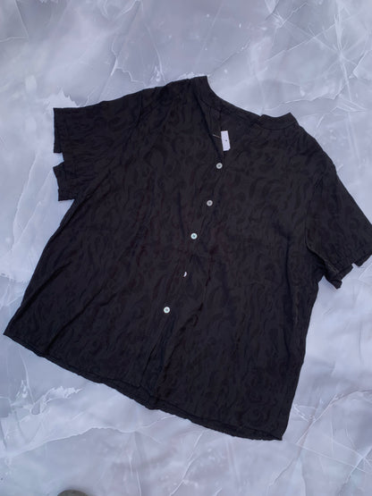 Blusa de lino jacquard en relieve — cuello mao